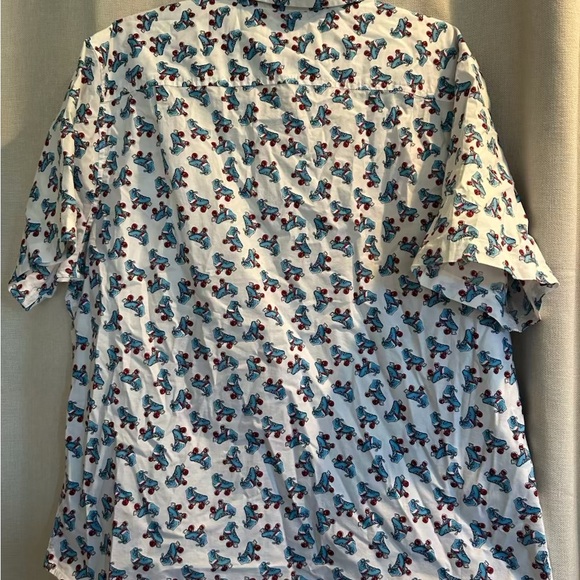Roller Skate button down - Picture 3 of 4